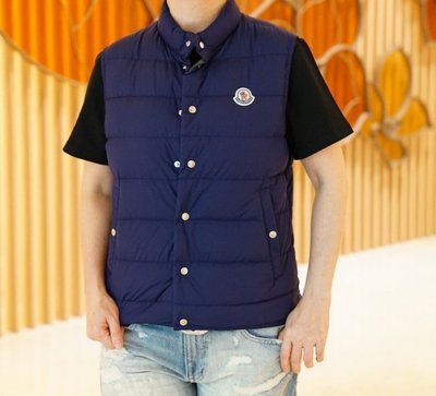 Moncler FEBE Quilted Puffer Vest 薄羽絨背心 深藍