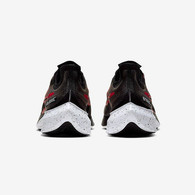 【正品】全新Nike Zoom Gravity 男鞋 黑紅 透氣 氣墊 慢跑鞋 BQ3