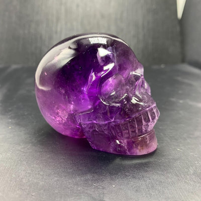 全新 紫水晶骷髏頭擺件 純天然紫水晶原石雕刻 顏色紫 水晶 標本 擺件【紫竹齋】430