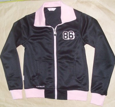 AIRWALK女生長袖外套(薄ㄉ左胸前86圖案--AA61802SB黑色) 正品 華龍公司貨