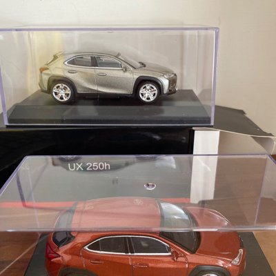 LEXUS UX250h 玩具模型車（咖啡色）