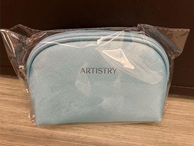全新未拆封Tiffany藍質感立體化妝包