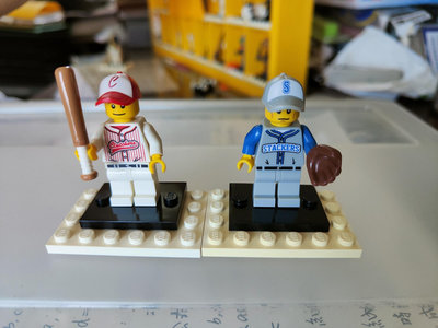 正版樂高人偶 lego 8803 71001 棒球選手 2隻