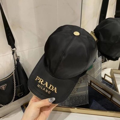 現貨直出 PRADA  高端韓版金絲刺繡帽男女同款鴨舌帽太陽帽網紅款遮陽時尚潮明星大牌同款