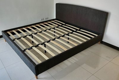 鑫高雄駿喨二手貨家具(全台買賣)---6x6尺 雙人床 床架 組合床 床頭片 排骨床 歐風