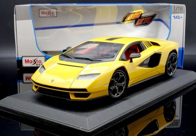 【MASH】Maisto 1/18 Lamborghini Countach LPI 800-4 yellow