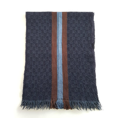 GUCCI 經典款 GG LOGO 羊毛圍巾 義大利製造， 保證真品 超級特價便宜賣