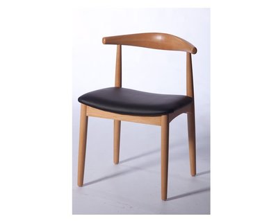 Hans J.Wegner 設計 Elbow Chair復刻版