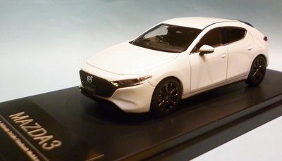 Hi-Story 1/43 Mazda 3 Fastback 五門 2019 馬三 四代 白色