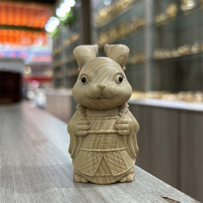 【熱賣精選】小葉黃楊木雕狀元兔生肖兔手把件實木雕刻小擺件可愛萌兔子工藝品