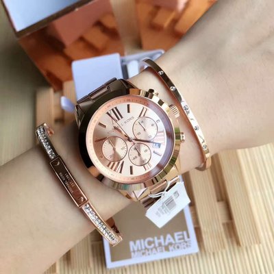 【MOMO全球購】Michael Kors 手錶 全新正品 MK5778 玫瑰金三眼日曆不鏽鋼錶帶手錶手環三件套 款