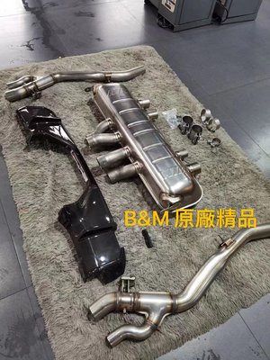 (B&amp;M 原廠精品）全新BMW 德國原廠 M performance G80 M3/G82 M4 鈦合金排氣管 鈦尾飾管 中尾段