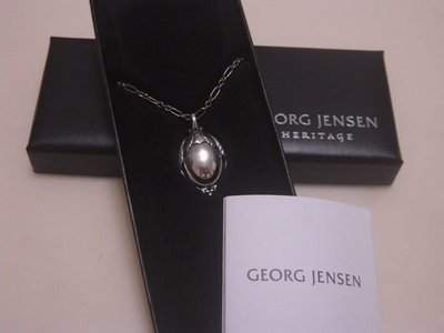 喬治傑生Georg Jensen 2010年度 銀石項鍊 專櫃版長盒 全新膠膜未拆