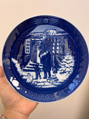 日本回流瓷器 丹麥皇家哥本哈根 年份盤 浮雕掛盤 賞盤 限量