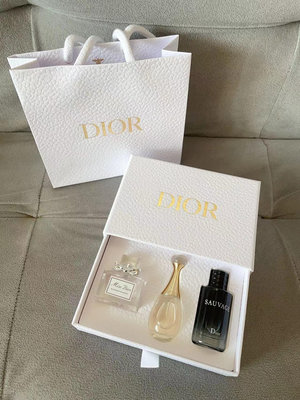 ❤️歐洲代購---Dior迷你香水臻選套裝3件組禮盒(附紙袋)