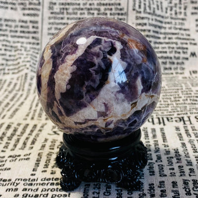 C1289天然紫水晶球擺夢幻紫色水晶居家飾品，原石打磨，隨手 水晶 擺件 原石【天下奇物】939
