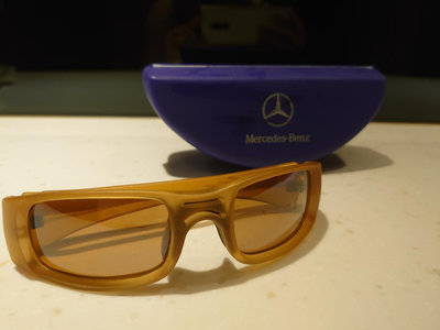 Mercedes-Benz 大太陽眼鏡