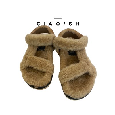 CIAO/SH 名牌精品店 FENDI 棕色可愛泰迪熊毛毛涼鞋(全新羊毛)