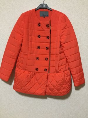 設計師Eyame亞米鮮橘排釦鋪棉造型外套