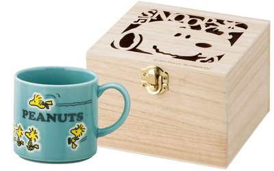 15379A 日本進口 日本製 超可愛SNOOPY糊塗塔克馬克杯木盒裝 可微波水杯陶瓷杯造型咖啡杯送禮禮物收藏品擺件