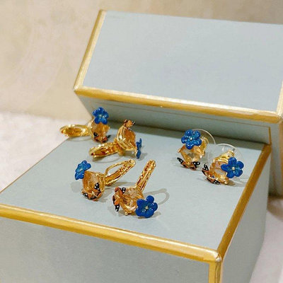 直購#Les Nereides 荷蘭風情 藍色亞麻花朵蝴蝶 耳環耳鉤耳夾