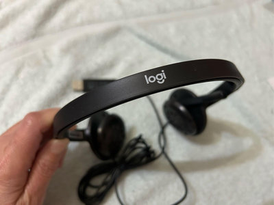 二手Logitech 羅技Logi電腦耳機 立體聲頭戴式耳機 耳麥 電腦話務耳麥/雙耳耳機麥克風，台北面交