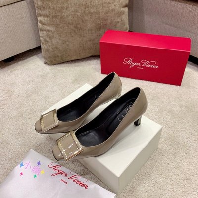 代購Roger Vivier/RV女鞋 經典款方扣漆皮細跟高跟鞋百搭單鞋