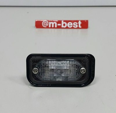 BENZ W203 S203 2000-2007 牌照燈 車牌燈 後廂蓋 後箱蓋 尾蓋 尾門 2038200556