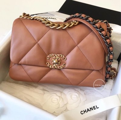 Chanel 19 限量季節色 焦糖色 咖啡色 羊皮 復古金銀練 全新 現貨 小款 26cm 口蓋包 AS1160 北市可面交 刷卡分期