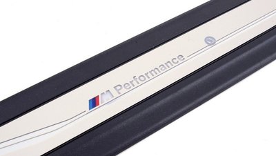 【樂駒】BMW 原廠 X4 F26 LED M Performance 發光 迎賓踏板 車門 門檻 加裝 車室 改裝