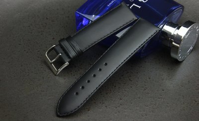 高質感~20mm替代ck~ armani~ hamilton原廠抗過敏皮底皮面錶帶無紋,不鏽鋼錶扣