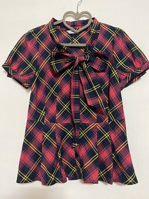 二手9.5成新～百貨專櫃 MA.TSU Mi 瑪之蜜造型蝴蝶結襯衫