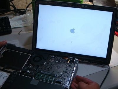全新 APPLE Macbook Pro 蘋果13.3 吋 A1278 專用 鏡面LED面板破裂更換  螢幕不亮 線條 液晶面板維修