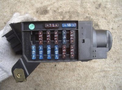 W208 C208 CLK  1997- 大燈開關 電腦 控制器 亮燈 燈泡 (日本外匯) 2105451404