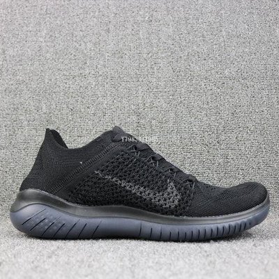 nike free run flyknit triple black