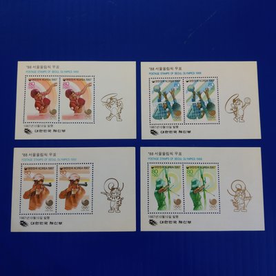 【大三元】韓國郵票- C1046m  1988奧運新票小全張-新票4張1套~原膠上品