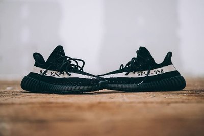 【S.M.P】Adidas Yeezy Boost 350 V2 黑白 Kanye West BY1604