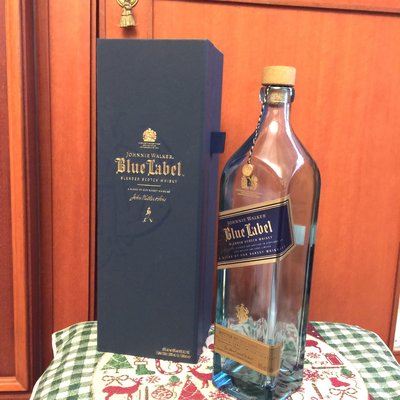 Johnnie Walker Blue Label 約翰走路藍標 藍空酒瓶(1公升)/多用途玻璃空瓶/空洋酒瓶~附硬盒裝