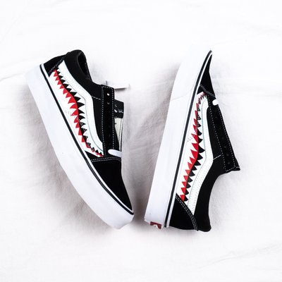 Vans Old Skool 經典 鯊魚圖案 休閒運動滑板鞋 男女鞋 VN000KW6HR0