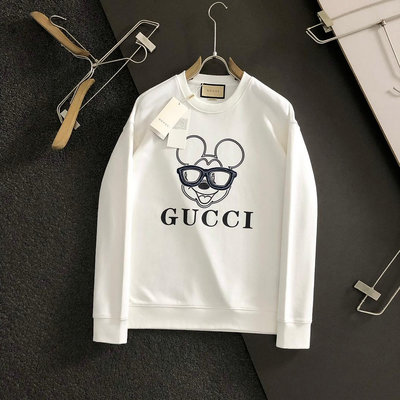 義大利奢侈時裝品牌Gucci 金蔥塑膠框立體米奇字母印花長袖T恤 代購