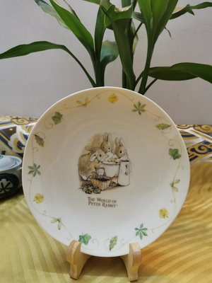 日本回流彼得兔yamaka陶瓷餐盤， 彼得兔和yamaka聯