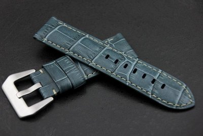 24mm收22mm沛納海的新衣灰色高質感可替代panerai原廠錶帶之鱷魚皮紋真牛皮錶帶白線