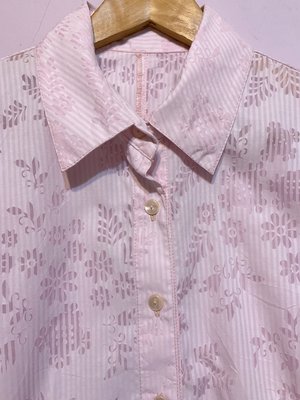 NANA 日本古著 透明系 細線條紋 花紋透膚 短袖花襯衫 日式櫻花粉色