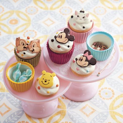 迪士尼Disney《預購》 陶瓷杯子蛋糕造型 鹽 糖 食品保存罐 收納罐~米奇米妮維尼奇奇蒂蒂瑪麗貓~日本正品~心心小舖