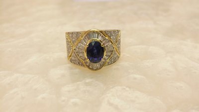 TIFFANY 款藍寶石鑽石戒指
