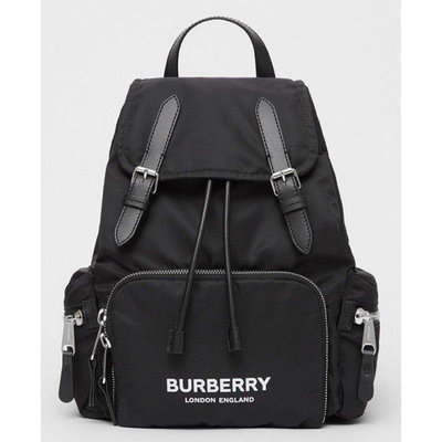 正品BURBERRY The Rucksack - 中號徽標印花 ECONYL® 黑色 軍旅 後背包