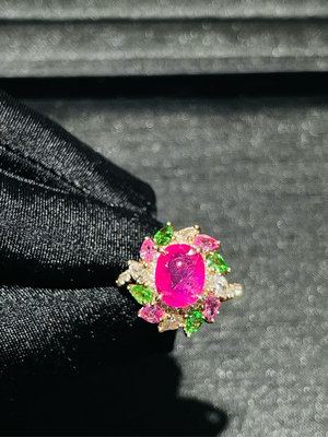 『行家珠寶Maven』GRS緬甸莫谷無燒紅寶石3.04克拉快絕礦產地玫瑰金重金打造搭配天然鑽石沙佛萊粉紅藍寶石繽紛色彩設計