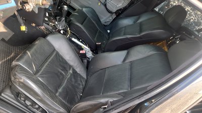 BMW E60 M TECH 前座椅