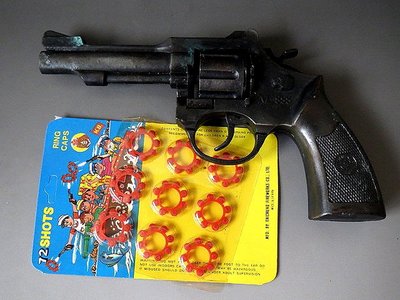 【 金王記拍寶網 】(常5)  H297 早期台灣50~60年代老玩具 全金屬製老玩具槍 左輪手槍 罕見 (正老品)