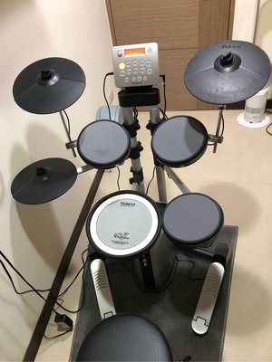 保留中~95%新 Roland HD-3 V-Drums Lite 電子鼓 爵士鼓